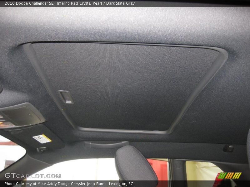 Inferno Red Crystal Pearl / Dark Slate Gray 2010 Dodge Challenger SE
