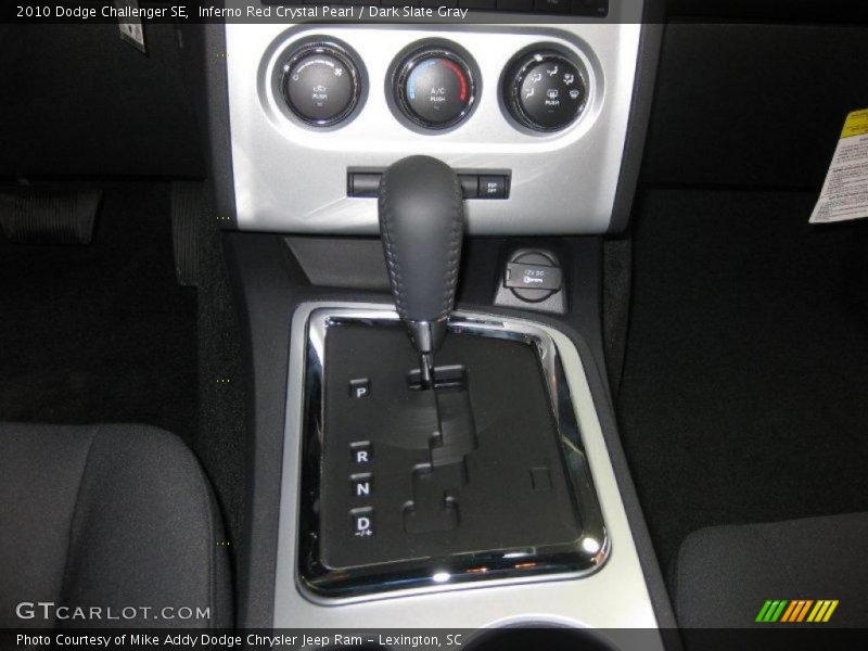 Inferno Red Crystal Pearl / Dark Slate Gray 2010 Dodge Challenger SE
