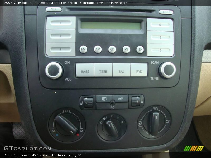 Campanella White / Pure Beige 2007 Volkswagen Jetta Wolfsburg Edition Sedan