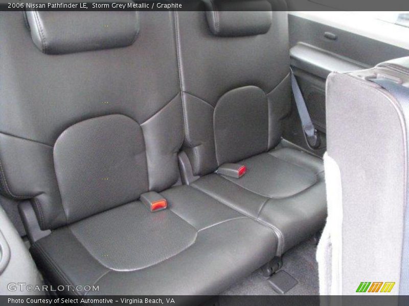 Storm Grey Metallic / Graphite 2006 Nissan Pathfinder LE