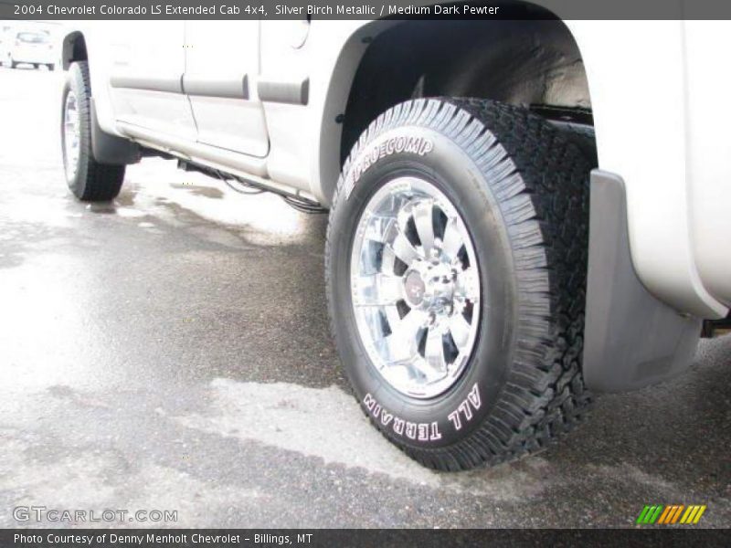 Silver Birch Metallic / Medium Dark Pewter 2004 Chevrolet Colorado LS Extended Cab 4x4