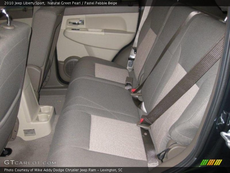 Natural Green Pearl / Pastel Pebble Beige 2010 Jeep Liberty Sport