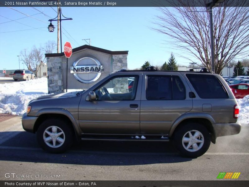 Sahara Beige Metallic / Beige 2001 Nissan Pathfinder LE 4x4