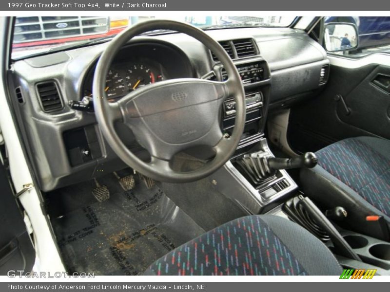 White / Dark Charcoal 1997 Geo Tracker Soft Top 4x4