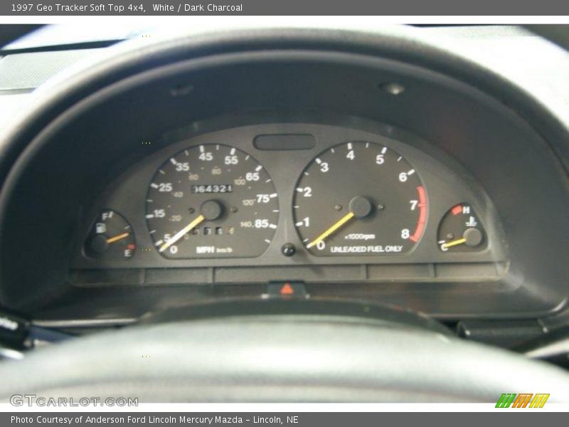  1997 Tracker Soft Top 4x4 Soft Top 4x4 Gauges