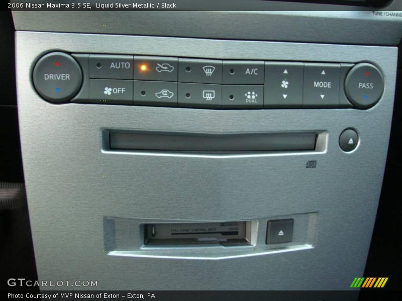 Liquid Silver Metallic / Black 2006 Nissan Maxima 3.5 SE