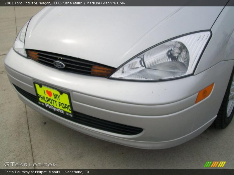 CD Silver Metallic / Medium Graphite Grey 2001 Ford Focus SE Wagon