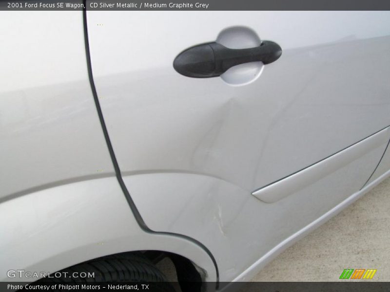 CD Silver Metallic / Medium Graphite Grey 2001 Ford Focus SE Wagon