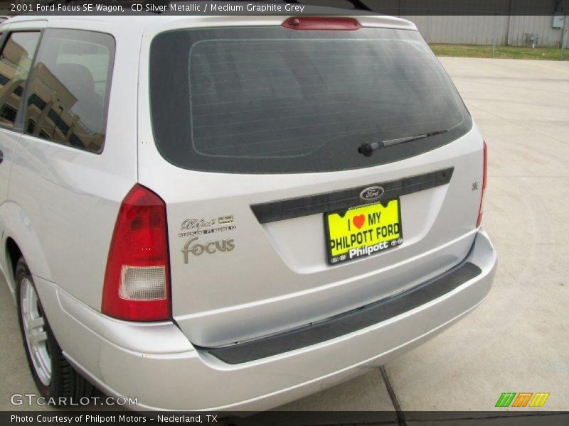 CD Silver Metallic / Medium Graphite Grey 2001 Ford Focus SE Wagon