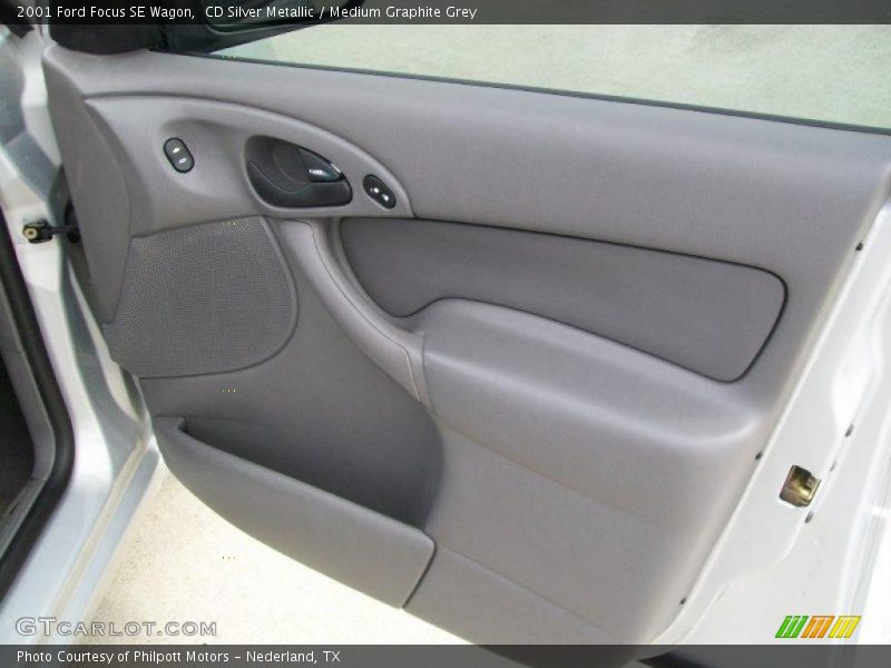 CD Silver Metallic / Medium Graphite Grey 2001 Ford Focus SE Wagon