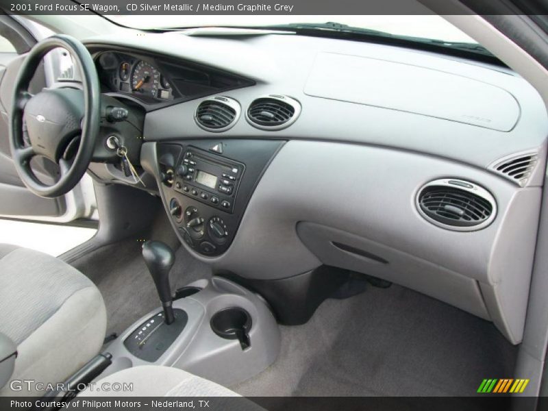 CD Silver Metallic / Medium Graphite Grey 2001 Ford Focus SE Wagon
