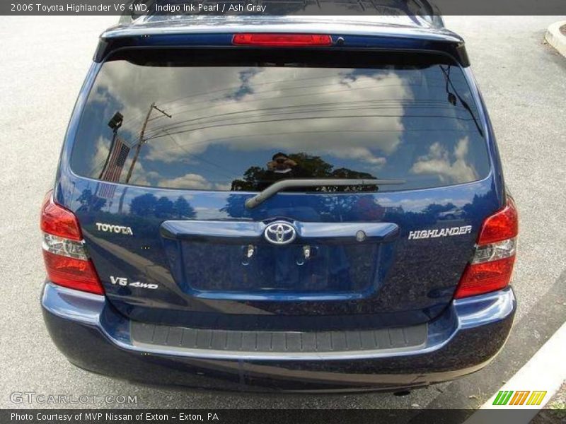Indigo Ink Pearl / Ash Gray 2006 Toyota Highlander V6 4WD