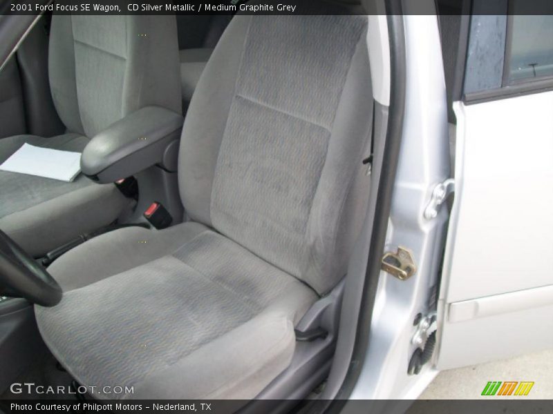 CD Silver Metallic / Medium Graphite Grey 2001 Ford Focus SE Wagon