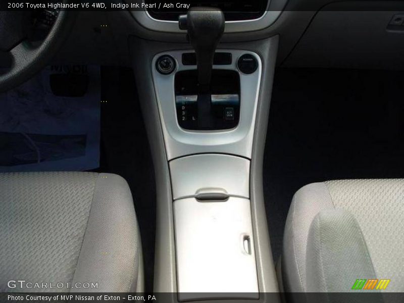 Indigo Ink Pearl / Ash Gray 2006 Toyota Highlander V6 4WD