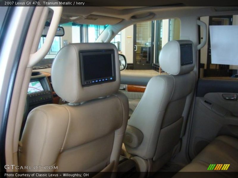Titanium Metallic / Ivory 2007 Lexus GX 470