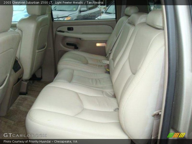 Light Pewter Metallic / Tan/Neutral 2003 Chevrolet Suburban 1500 LT