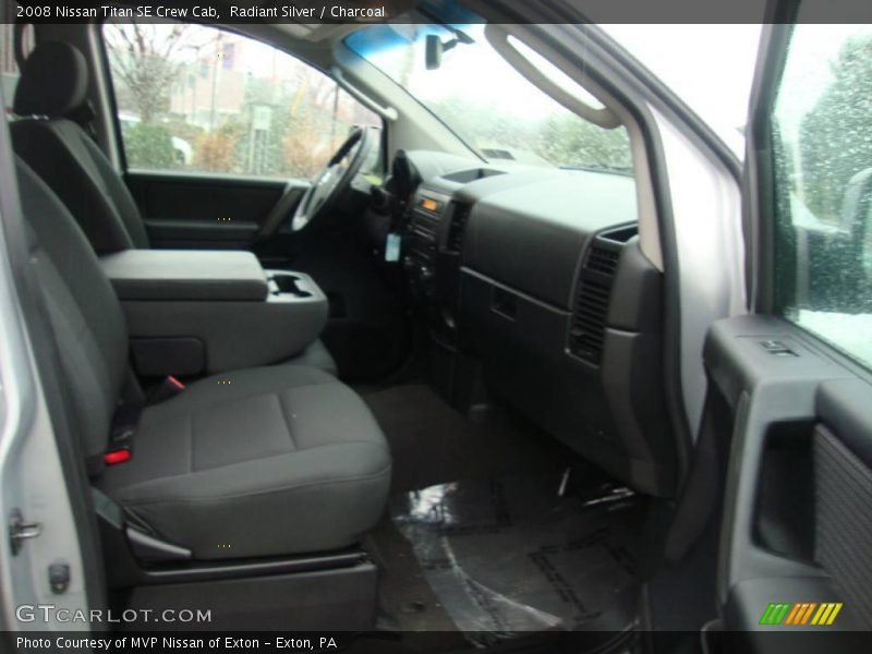 Radiant Silver / Charcoal 2008 Nissan Titan SE Crew Cab