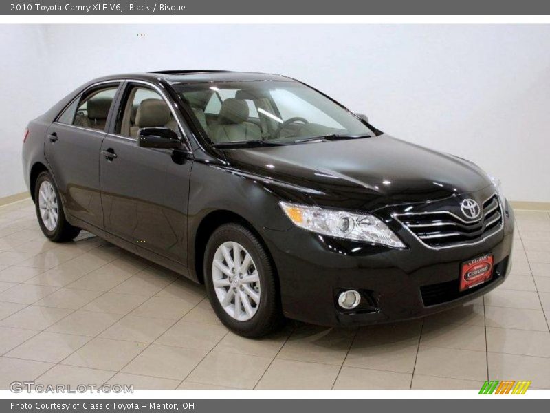 Black / Bisque 2010 Toyota Camry XLE V6