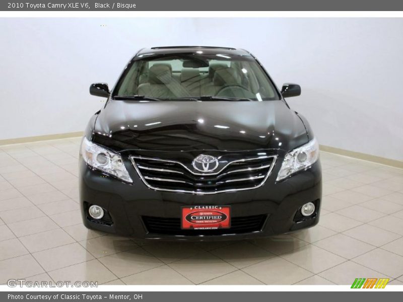 Black / Bisque 2010 Toyota Camry XLE V6
