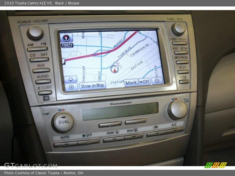 Black / Bisque 2010 Toyota Camry XLE V6