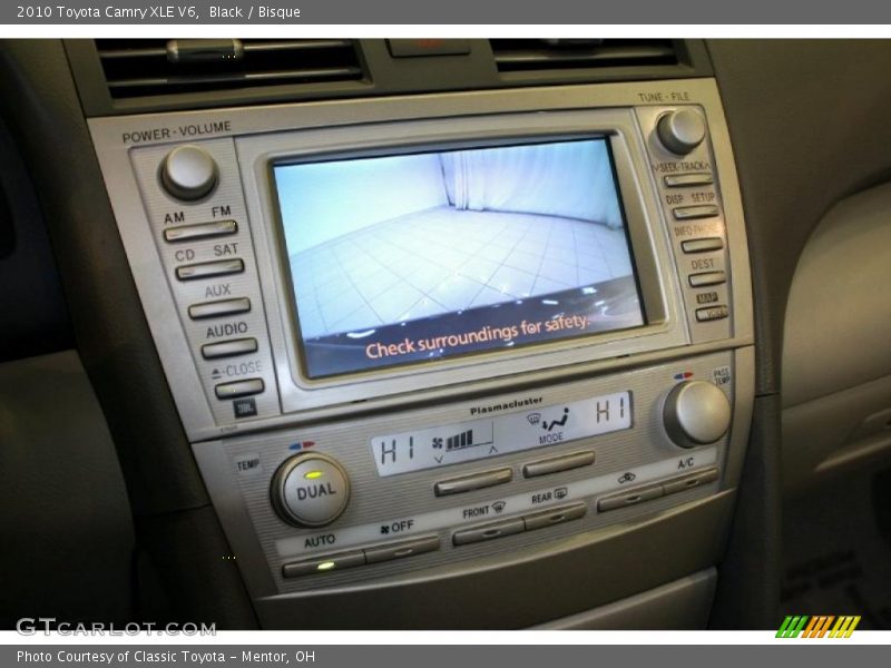 Black / Bisque 2010 Toyota Camry XLE V6