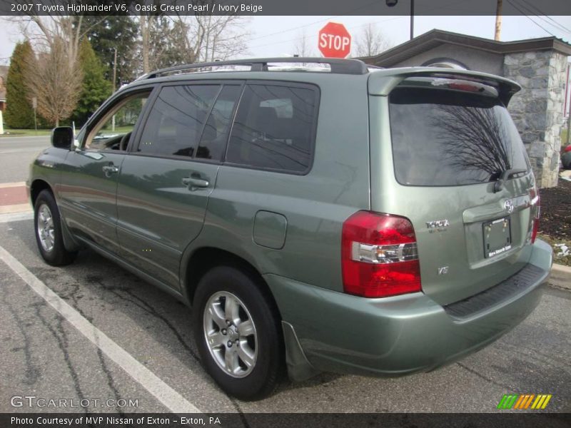 Oasis Green Pearl / Ivory Beige 2007 Toyota Highlander V6