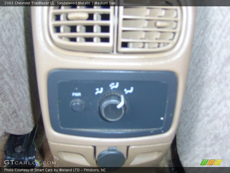 Sandalwood Metallic / Medium Oak 2003 Chevrolet TrailBlazer LS