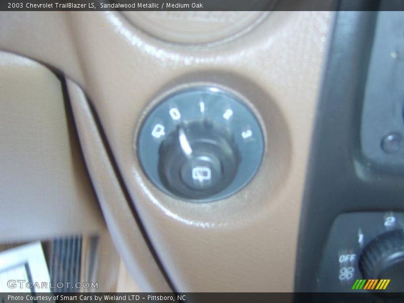 Sandalwood Metallic / Medium Oak 2003 Chevrolet TrailBlazer LS