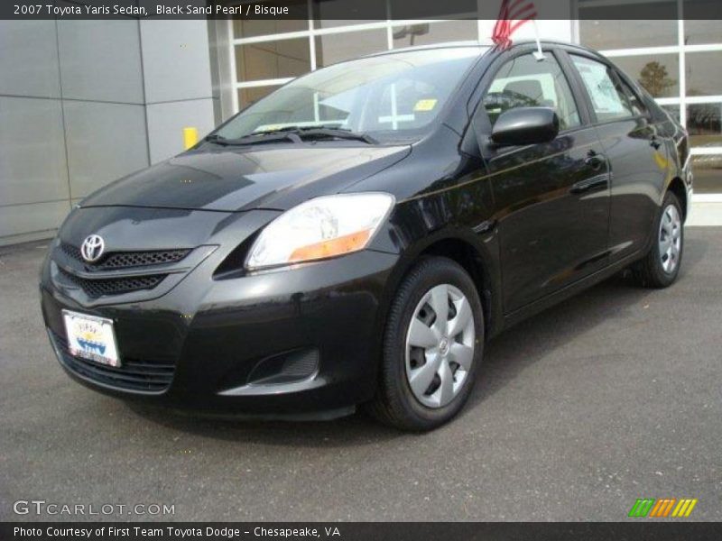 Black Sand Pearl / Bisque 2007 Toyota Yaris Sedan