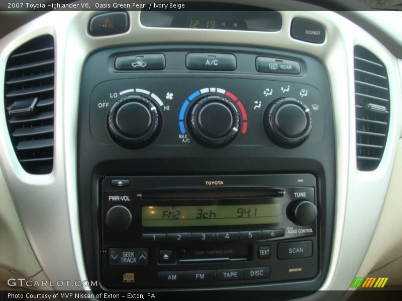 Oasis Green Pearl / Ivory Beige 2007 Toyota Highlander V6