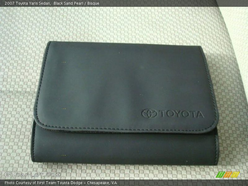 Black Sand Pearl / Bisque 2007 Toyota Yaris Sedan