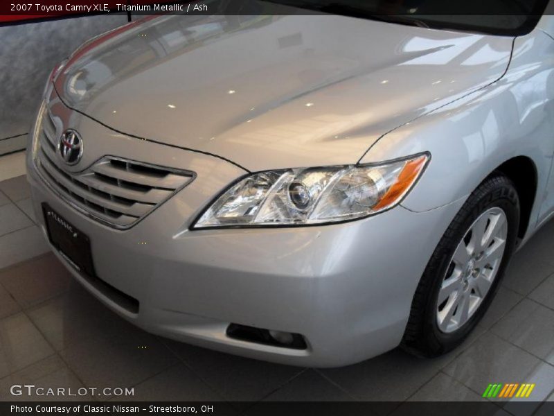 Titanium Metallic / Ash 2007 Toyota Camry XLE