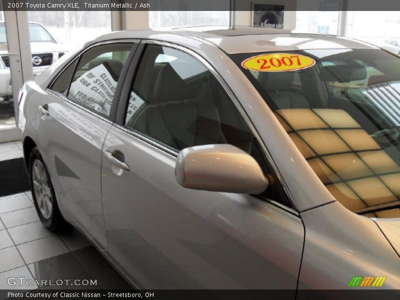 Titanium Metallic / Ash 2007 Toyota Camry XLE