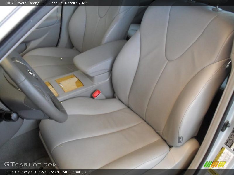 Titanium Metallic / Ash 2007 Toyota Camry XLE
