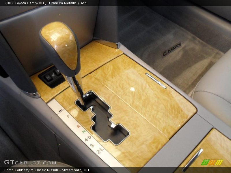 Titanium Metallic / Ash 2007 Toyota Camry XLE