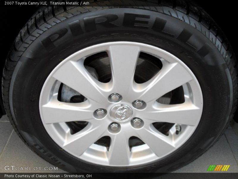 Titanium Metallic / Ash 2007 Toyota Camry XLE