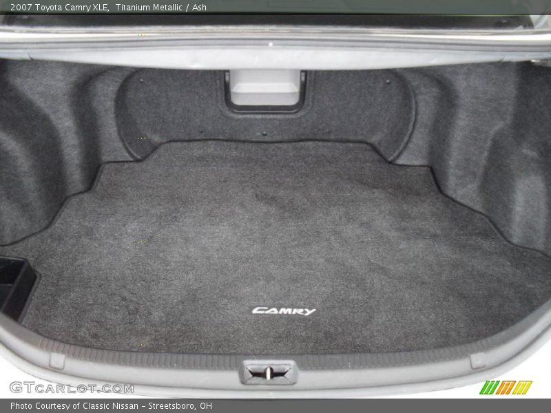Titanium Metallic / Ash 2007 Toyota Camry XLE