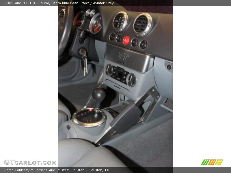 Moro Blue Pearl Effect / Aviator Grey 2005 Audi TT 1.8T Coupe