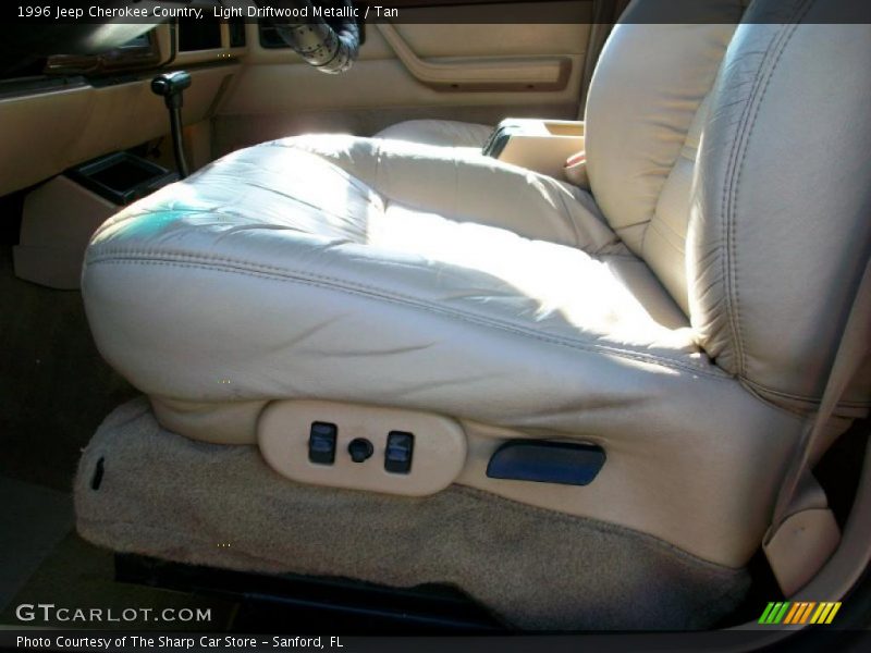 Light Driftwood Metallic / Tan 1996 Jeep Cherokee Country