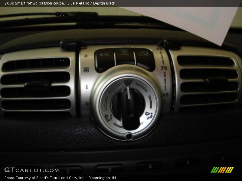 Blue Metallic / Design Black 2008 Smart fortwo passion coupe