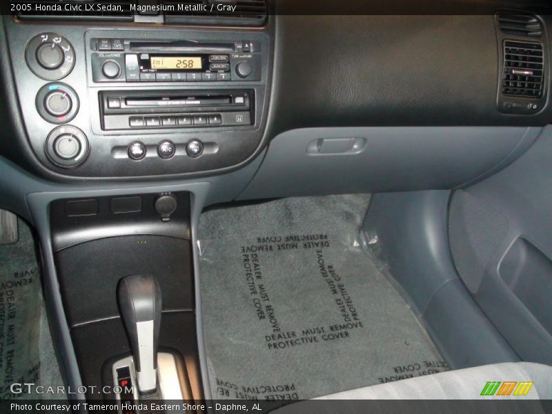 Magnesium Metallic / Gray 2005 Honda Civic LX Sedan