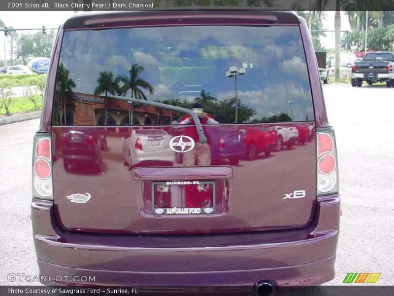 Black Cherry Pearl / Dark Charcoal 2005 Scion xB