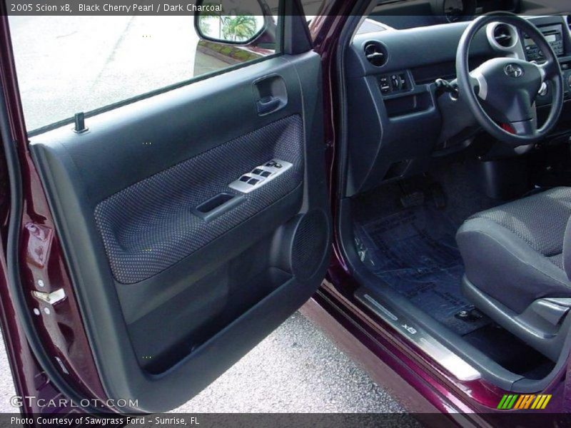 Black Cherry Pearl / Dark Charcoal 2005 Scion xB