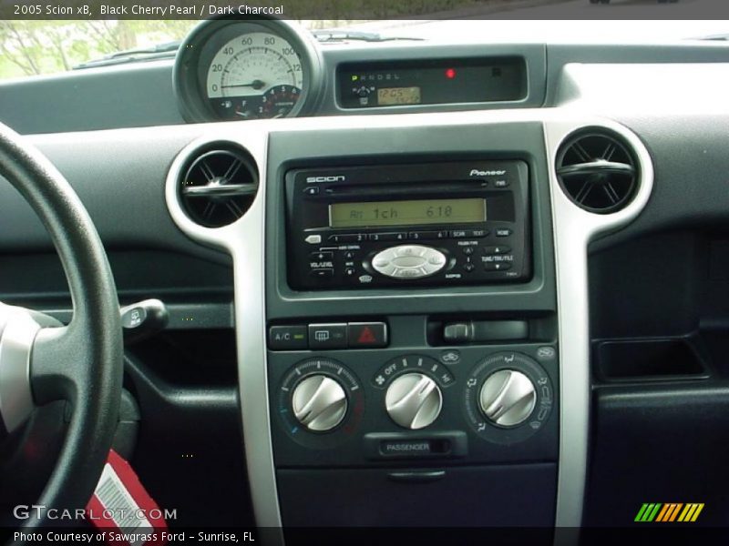 Black Cherry Pearl / Dark Charcoal 2005 Scion xB
