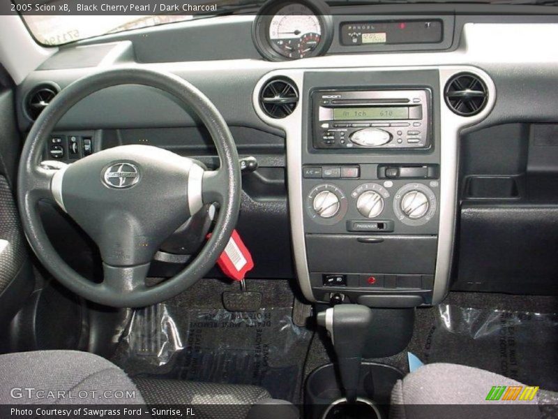 2005 Scion xB in Black Cherry Pearl Photo No. 25771132