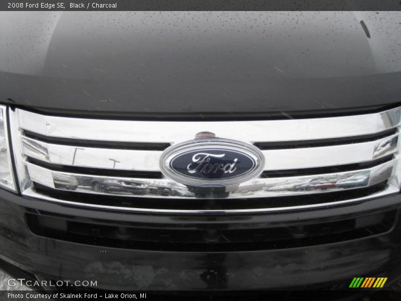 Black / Charcoal 2008 Ford Edge SE