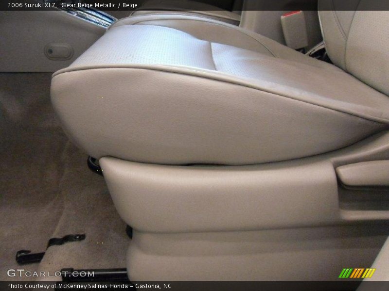 Clear Beige Metallic / Beige 2006 Suzuki XL7
