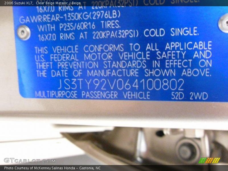 Clear Beige Metallic / Beige 2006 Suzuki XL7