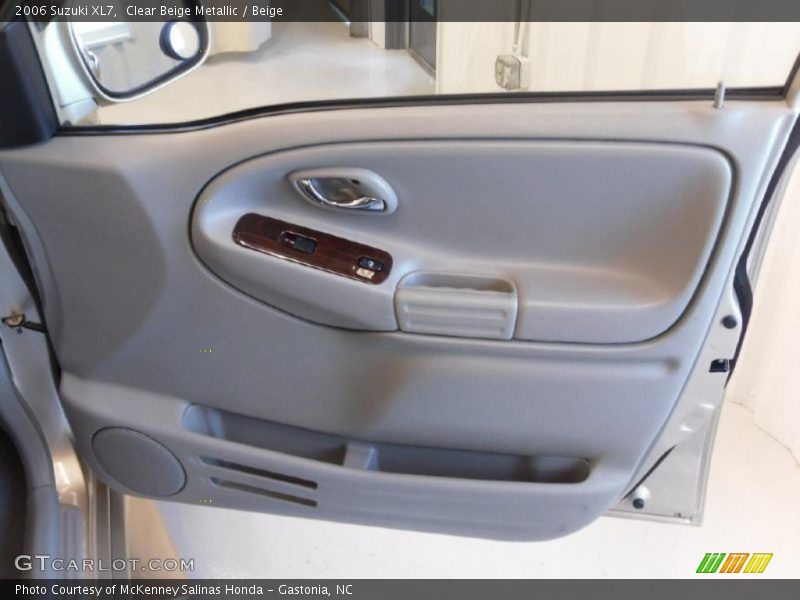 Clear Beige Metallic / Beige 2006 Suzuki XL7