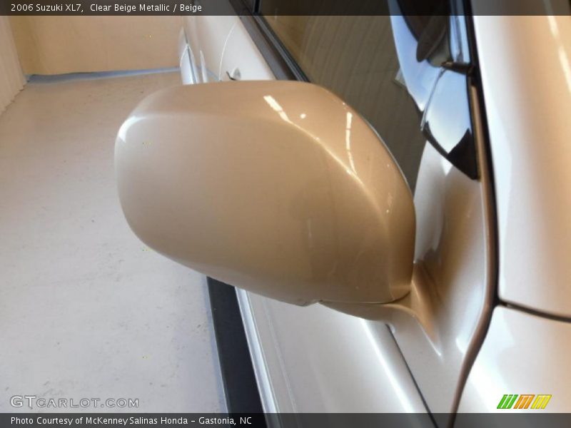 Clear Beige Metallic / Beige 2006 Suzuki XL7